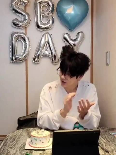 有种蛋蛋的好笑，哈哈哈