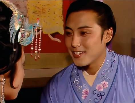 好色但不缺德，风流却不下流 知名渣男贾琏：香的臭的都往屋里拉