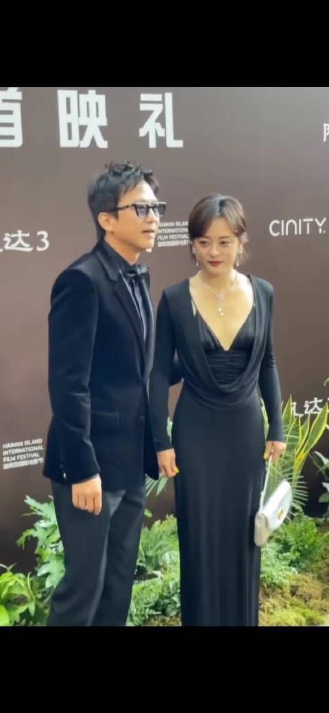 娱乐圈恩爱的模范夫妻就剩这一对了吧？