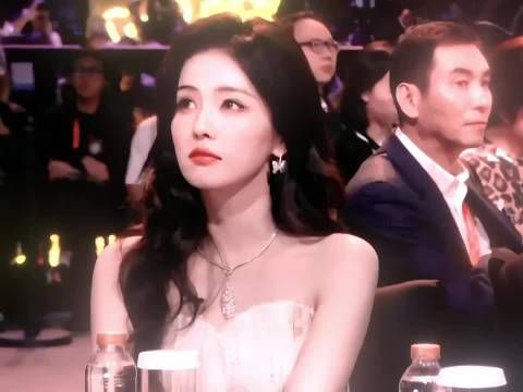 我只知道我鹿昨晚美的让我尖叫