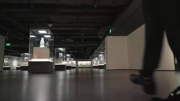 张赫化身诸葛亮对话古今,王珮瑜献唱空城计