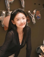 周依然被指在剧组耍大牌，不仅当众辱骂胡先煦，还和童瑶互扇耳光