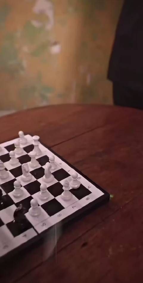 张真源的第一条抖音