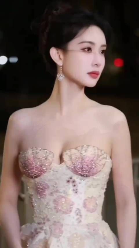 孟子义美商爆表的内娱明艳大女主