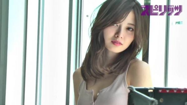 日本女星白石麻衣『週刊スピリッツ』グラビアメイキング動画が公開!