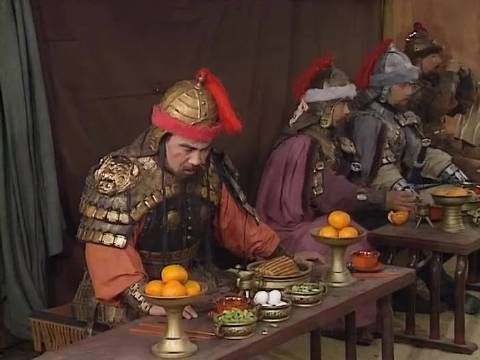 观诸公筹划讨贼,关某心系汉室,誓以武勇诛灭董逆,不负桃园之义