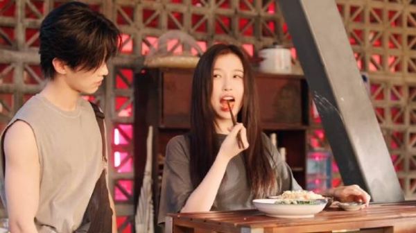 暧昧渐显了呼之欲出的占有欲妹宝好苦命,直接被狠狠拿捏了! 虞书欣 何与