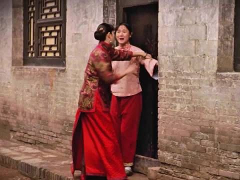 大红灯笼高高挂:雁儿视角,丫鬟心怀太太梦,到底是对是错? 巩俐 何赛飞