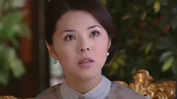 金粉世家：燕西还想靠白秀珠吃软饭，怎料被人耍的团团转！