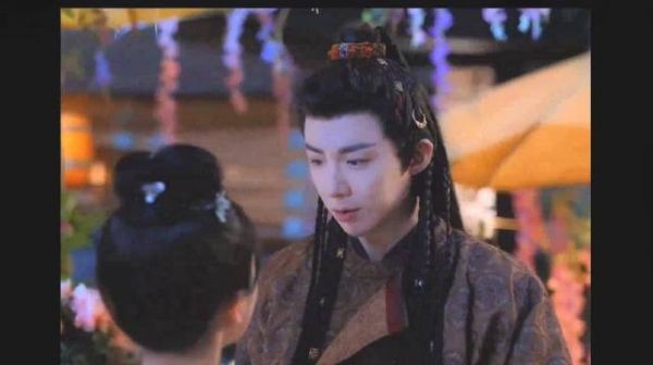 燕子京:我可以亲你一下吗?网友都回答“能!”