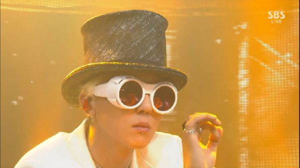 七年前的今天(181216),宋旻浩 让韩国嘻哈骄傲沸腾的舞台