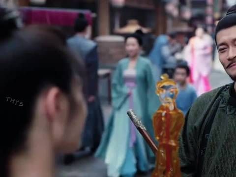 小小年纪,竟然有如此志向,在下佩服