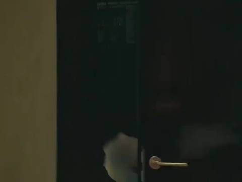 一只脚踏进娱乐圈!一只脚永远留在洗浴城出不来的男人