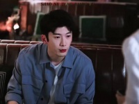 哈哈哈哈哈之前还是这种大守男德的老干部风来着！一转头就满分求婚了！