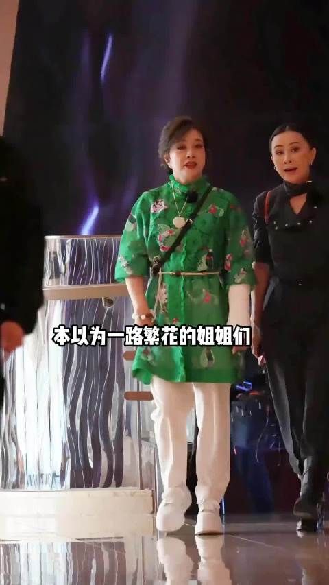 《一路繁花2》揭秘姐姐们背后男人，何赛飞挚爱最令人意外