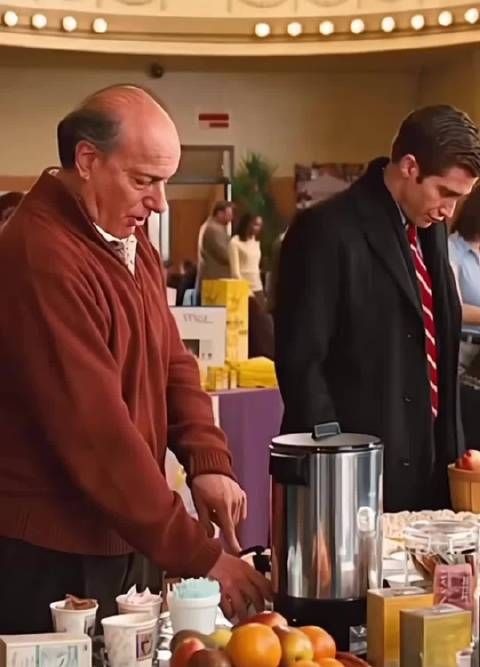 作为过来人 男子建议他再换个健康的女朋友 爱情与灵药