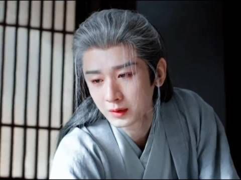 成毅温柔凝视引粉丝心动