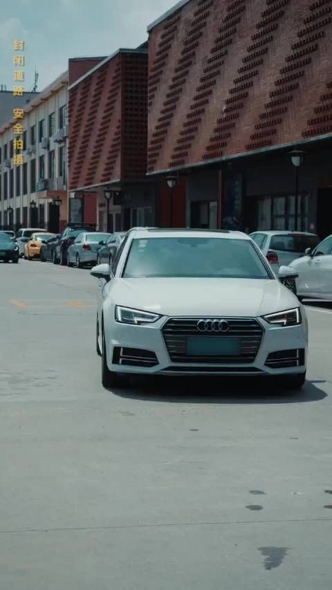 网友分享搞笑情感经历引共鸣