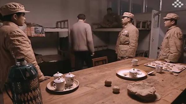 亮剑:段鹏刚跟人打得火热,一听说对手是丁伟,立马主动让丁伟打自己一顿!