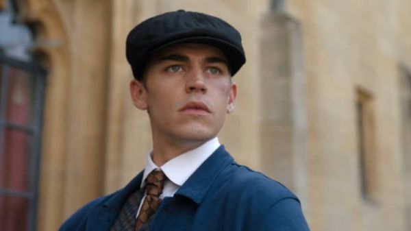 盖里奇执导少年夏洛克发预告,赫洛费因斯提芬主演3月4日开播