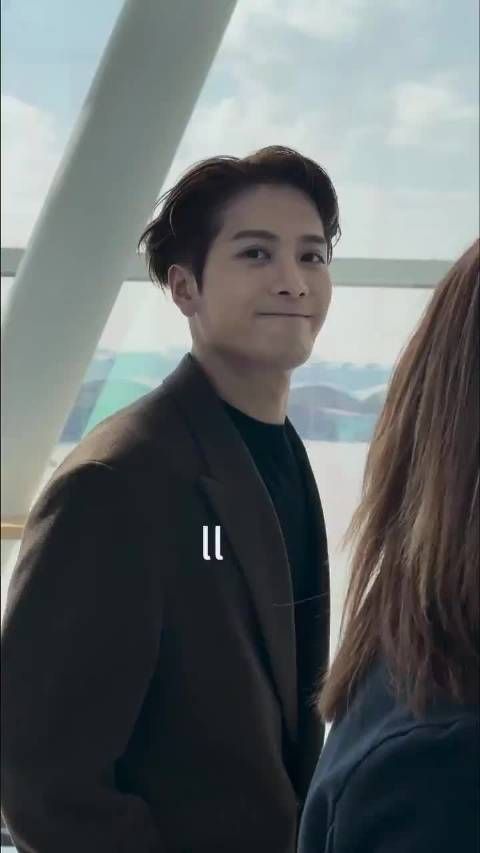 王嘉尔宣布magicman2世界巡演,LV品牌代言人身份加持