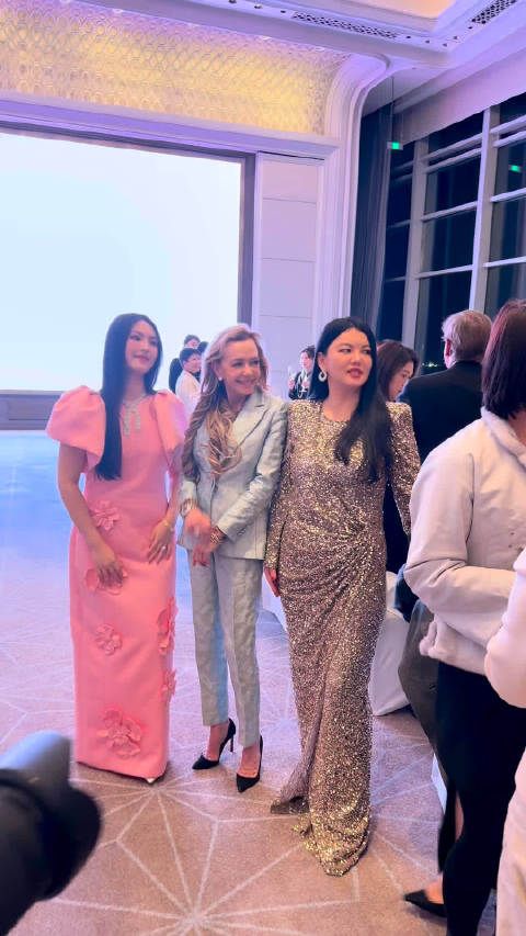 李湘全力扶持王诗龄进军欧美上层圈