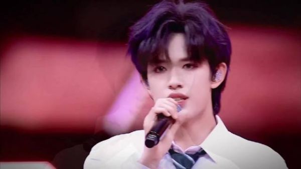 张极发布新年祝福，字里行间尽显温柔赤诚