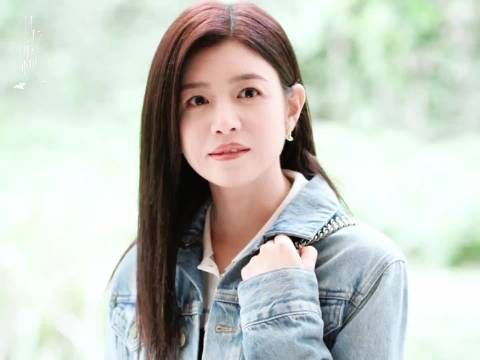 陈妍希是怎么做到一直这么好看，和沈佳宜时期一点变化都没有