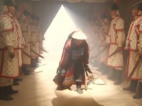 一个看似普通的老头子邬思道，年羹尧竟然以极高的规格盛情招待