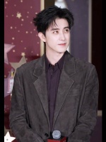 敖瑞鹏武汉GUCCI线下活动直播全程：热干面好吃！