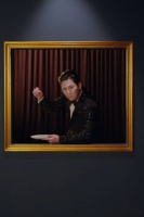 于晓光2025芭莎艺术之夜演绎与光互动