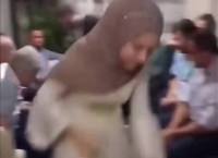 不是，哥们，这就是热脸贴冷屁股吗？一大早上就笑得我牙疼