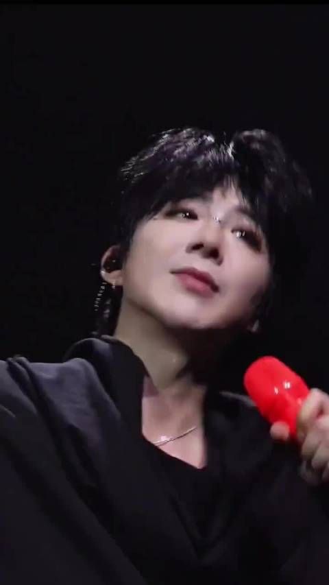 刘宇宁唱功台风都好稳，希望耳朵没事啊