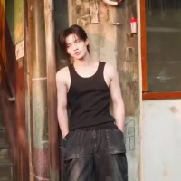 网友追剧发现曾错过演员何与