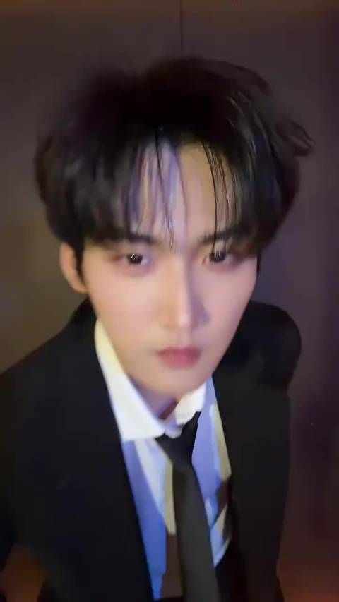 周柯宇chanel抖舞正式版，真的好会