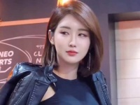 10年前的惊艳车模柳多妍，这眼神真是绝了！