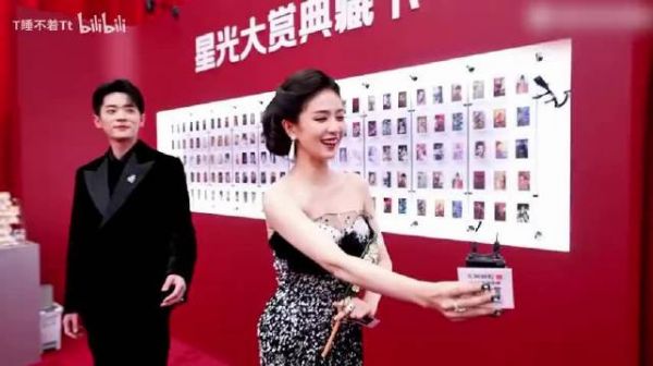 这个后台10分钟给我们看爽了!如果没提醒是直播不敢想能听到什么