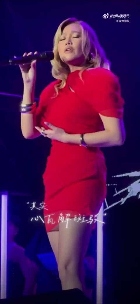 ALin巡演成都站庆20周年，双倍惊喜感动