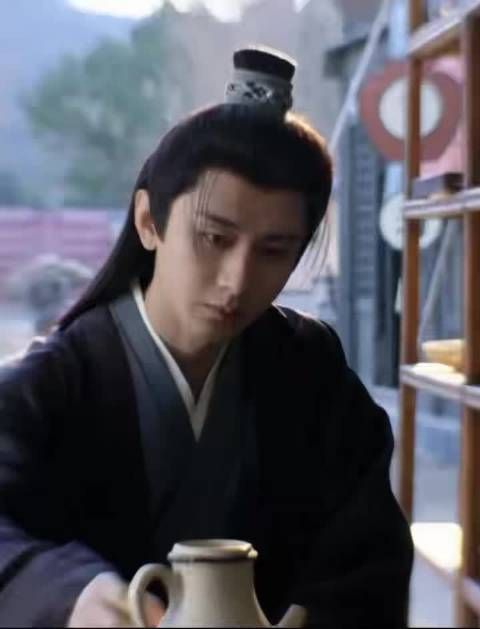 文俊辉献唱《焚月》顾玉终局谢淮安独存