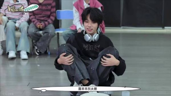 用如果爱忘了的调结果唱的是喜羊羊与灰太狼 如此反差