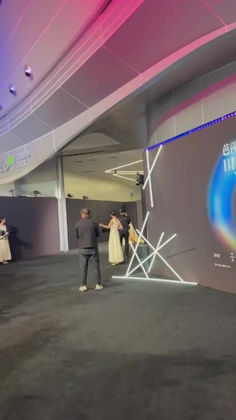 Angelababy神颜暴击回归