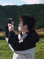 王俊凯这认真的样子，真的很难很难让人不爱呀