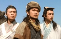 金庸全书，有哪个组合能打赢萧峰三兄弟？满打满算也只有这三对半