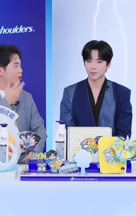 耳朵没事真是太好了 宁宁还要抱歉给大家不好体验 真的是太暖了