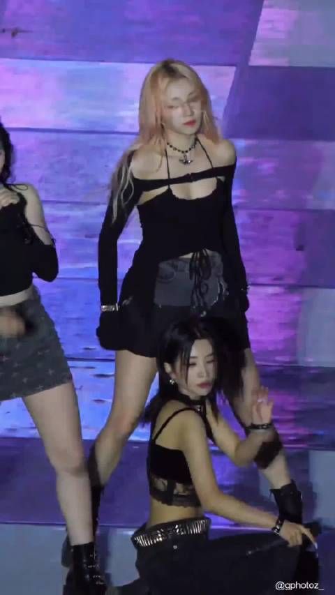 宋雨琦舞台〈MY BAG〉元力满满