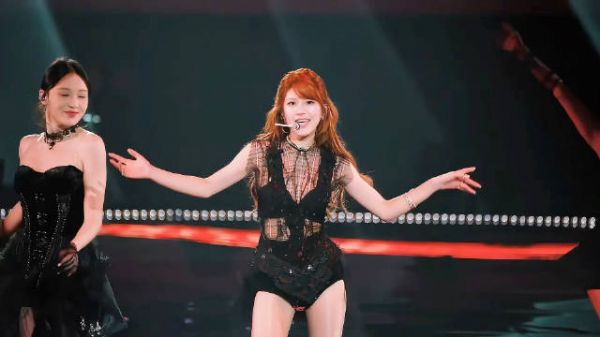 赵露思Black Veil Bride直拍