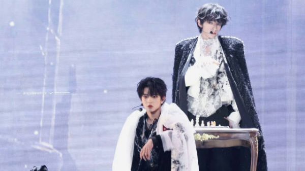 TF家族新年音乐会DAY2 我阔 李飞好会 舞台总监好会 麻袋心脏喷血！