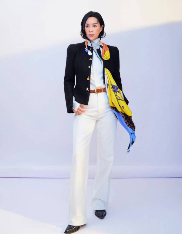 那英一身时尚穿搭超亮眼。