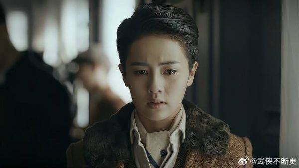 谢襄顶替哥哥参军 谁料体检要脱衣服，谢襄机智了！