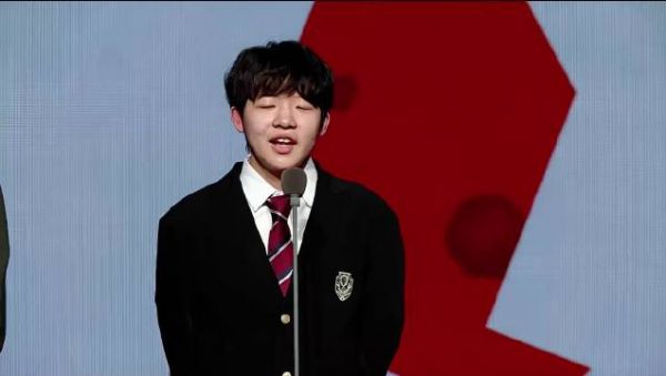 AG宣布自留签染详！染详加油呀！